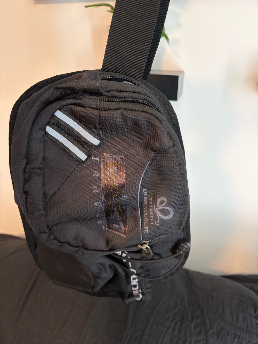 Black Men's Travel Sling Bag with Reflective Accents